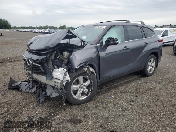2020 Toyota Highlander LE with VIN 5TDBZRBH3LS009329, listed as a Copart auction lot 65454825 with 106,443 mi miles and Salvage title. Bid and sale history available at DreamBid. Image 1.