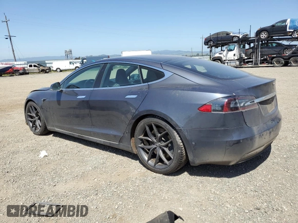 2020 Tesla Model S Long Range с VIN 5YJSA1E23LF350976, выставлен на аукционе Copart как лот 52536265 с пробегом 68 072 миль миль и Списание • Salvage title. История ставок и продаж доступна на DreamBid. Изображение 2.