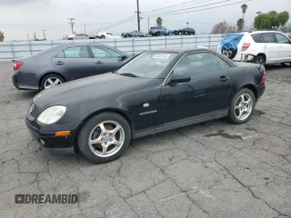 1998 Mercedes-Benz SLK-Class with VIN WDBKK47F3WF046432, listed as a Copart auction lot 50532165 with 37,605 mi miles and Salvage Title. Bid and sale history available at carsss.com. Image 1.