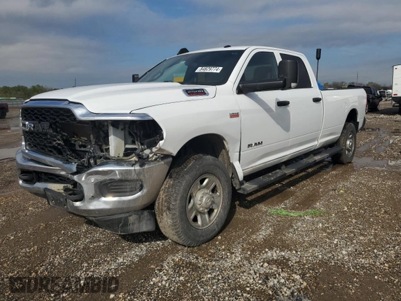 2021 Ram 2500 Tradesman with VIN 3C6UR5HJ5MG585149, listed as a Copart auction lot 84829774 with 114,586 mi miles and Salvage title. Bid and sale history available at DreamBid. Image 1.