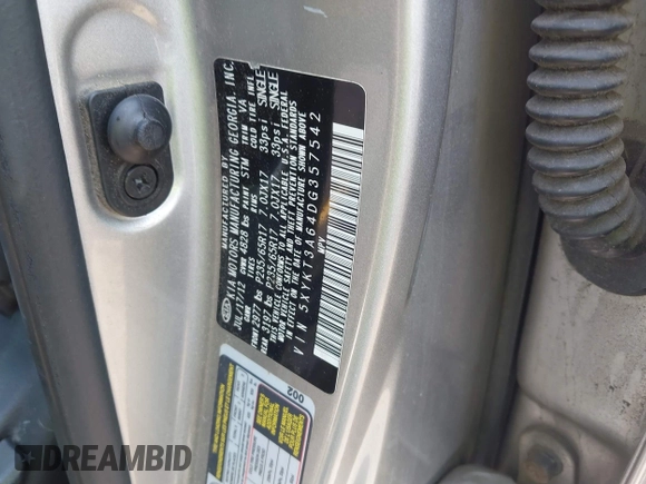 2013 Kia Sorento LX with VIN 5XYKT3A64DG357542, listed as a IAAI auction lot 42402188 with 171,648 mi miles and . Bid and sale history available at DreamBid. Image 9.