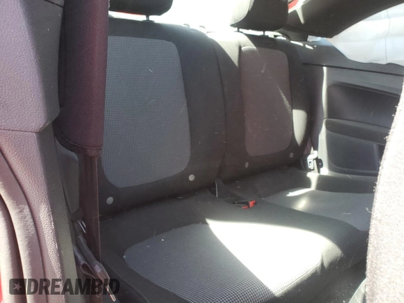 2019 Volkswagen Beetle S с VIN 3VWFD7AT9KM718059, выставлен на аукционе Copart как лот 53284925 с пробегом 54 910 миль миль и Списание • Salvage title. История ставок и продаж доступна на DreamBid. Изображение 10.