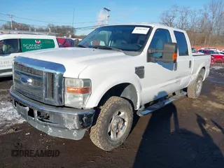 2010 Ford Super Duty F-250 SRW XL with VIN 1FTSW2B51AEA18636, listed as a IAAI auction lot 41401961 with 212,781 mi miles. Bid and sale history available at carsss.com. Image 19.