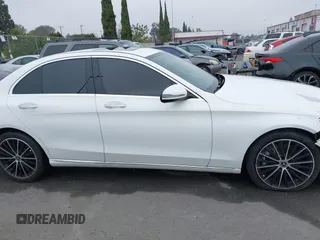 2021 Mercedes-Benz C 300 with VIN W1KWF8DB0MR648738, listed as a IAAI auction lot 41489947 with 26,252 mi miles and . Bid and sale history available at carsss.com. Image 13.