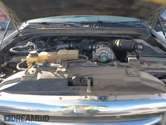 2001 Ford F-250 XL with VIN 1FTNW20F51EA63488, listed as a IAAI auction lot 41280122 with 451,069 mi miles and . Bid and sale history available at DreamBid. Image 10.
