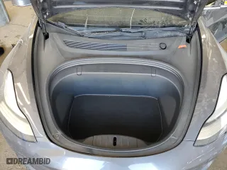 2019 Tesla Model 3 Long Range with VIN 5YJ3E1EB5KF453064, listed as a Copart auction lot 52287055 with 84,172 mi miles and Salvage Title. Bid and sale history available at carsss.com. Image 11.