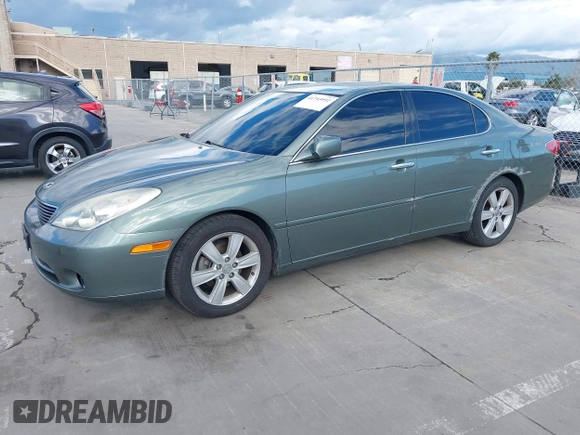2005 Lexus ES 350 z VIN JTHBA30G755138521, wystawiony jako IAAI lot #41743952 z przebiegiem 83 664 mil mil oraz . Historia ofert i sprzedaży dostępna na DreamBid. Obrazek 19.
