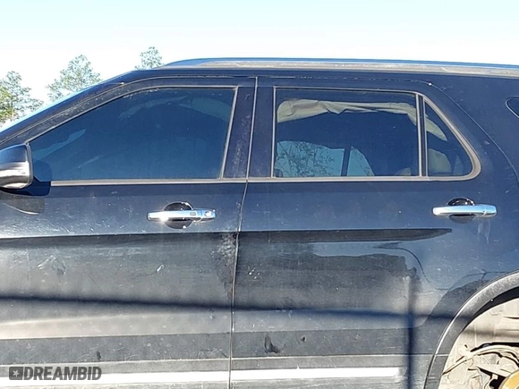 2018 Ford Explorer Limited with VIN 1FM5K7F85JGA98906, listed as a IAAI auction lot 41810426 with 162,429 mi miles. Bid and sale history available at carsss.com. Image 15.