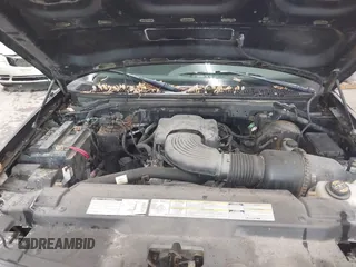 2000 Ford F-150 XL with VIN 1FTRX18W9YNB67215, listed as a IAAI auction lot 42558112 with 118,628 mi miles and . Bid and sale history available at DreamBid. Image 10.
