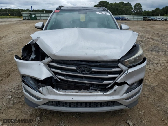 2018 Hyundai Tucson Value with VIN KM8J33A23JU743304, listed as a Copart auction lot 71563124 with 79,964 mi miles and Salvage Title. Bid and sale history available at carsss.com. Image 5.