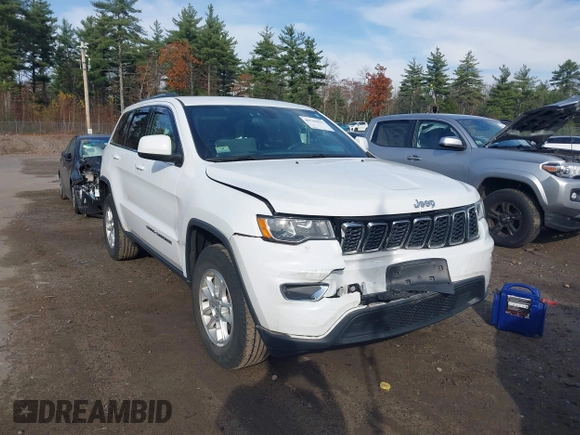 2018 Jeep Grand Cherokee Upland z VIN 1C4RJFAG6JC422101, wystawiony jako IAAI lot #40700021 z przebiegiem 62 299 mil mil oraz . Historia ofert i sprzedaży dostępna na DreamBid. Obrazek 6.