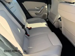 2021 Mercedes-Benz CLA 250 z VIN W1K5J4GB6MN153935, wystawiony jako Copart lot #56609515 z przebiegiem 64 120 mil mil oraz Czysty tytuł • Clean title. Historia ofert i sprzedaży dostępna na DreamBid. Obrazek 6.
