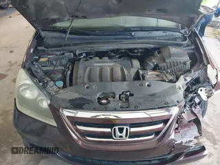 2007 Honda Odyssey EX-L with VIN 5FNRL38727B066885, listed as a IAAI auction lot 41317374 with 220,243 mi miles. Bid and sale history available at carsss.com. Image 10.