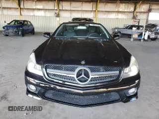 2011 Mercedes-Benz SL 550 z VIN WDBSK7BAXBF165859, wystawiony jako Copart lot #80166084 z przebiegiem 33 119 mil mil oraz Czysty tytuł • Clean title. Historia ofert i sprzedaży dostępna na DreamBid. Obrazek 5.