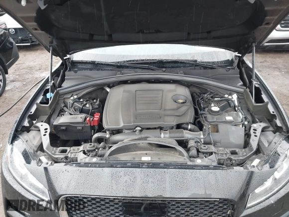 2019 Jaguar F-Pace 25t Premium z VIN SADCJ2FX5KA616255, wystawiony jako IAAI lot #41414227 z przebiegiem 65 068 mil mil oraz . Historia ofert i sprzedaży dostępna na DreamBid. Obrazek 10.