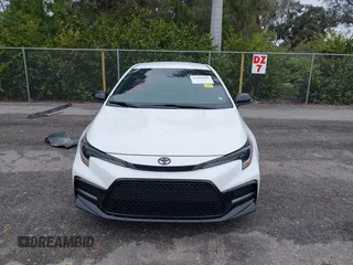2021 Toyota Corolla SE with VIN 5YFS4MCE9MP075707, listed as a IAAI auction lot 41409994 with 39,544 mi miles. Bid and sale history available at carsss.com. Image 13.