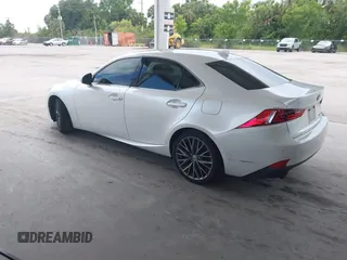 2016 Lexus IS 200t с VIN JTHBA1D20G5002916, выставлен на аукционе IAAI как лот 42371004 с пробегом 137 531 миль миль и . История ставок и продаж доступна на DreamBid. Изображение 3.