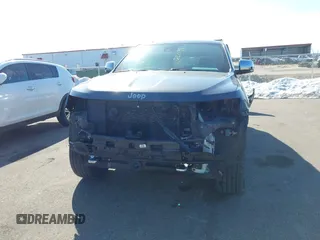 2019 Jeep Grand Cherokee Overland with VIN 1C4RJFCGXKC640377, listed as a IAAI auction lot 41721196 with 79,745 mi miles. Bid and sale history available at carsss.com. Image 6.