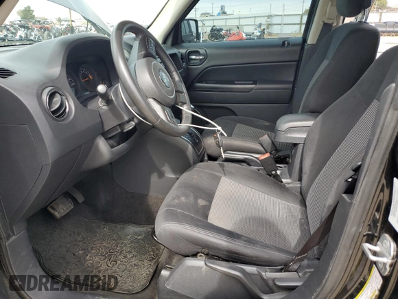 2014 Jeep Patriot Latitude with VIN 1C4NJRFB4ED689363, listed as a Copart auction lot 51185125 with 132,340 mi miles and Salvage Title. Bid and sale history available at carsss.com. Image 7.