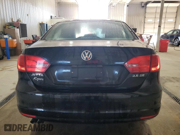 2013 Volkswagen Jetta SE with VIN 3VWDP7AJ1DM435252, listed as a Copart auction lot 57394895 with 174,993 mi miles and Salvage title. Bid and sale history available at DreamBid. Image 6.