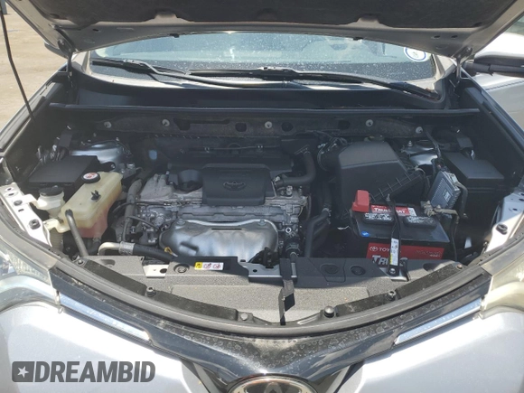 2018 Toyota RAV4 XLE with VIN JTMWFREV6JJ175916, listed as a Copart auction lot 57239285 with 118,001 mi miles and Non repairable. Bid and sale history available at DreamBid. Image 12.