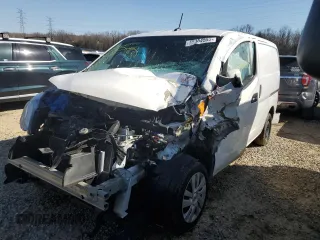 2021 Nissan NV200 SV z VIN 3N6CM0KN1MK705668, wystawiony jako Copart lot #45154555 z przebiegiem Nie podano mil oraz Szkoda całkowita • Salvage title. Historia ofert i sprzedaży dostępna na DreamBid. Obrazek 1.