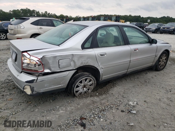 2005 Volvo S80 with VIN YV1TS592351410022, listed as a Copart auction lot 71166454 with 168,140 mi miles and Salvage Title. Bid and sale history available at carsss.com. Image 3.