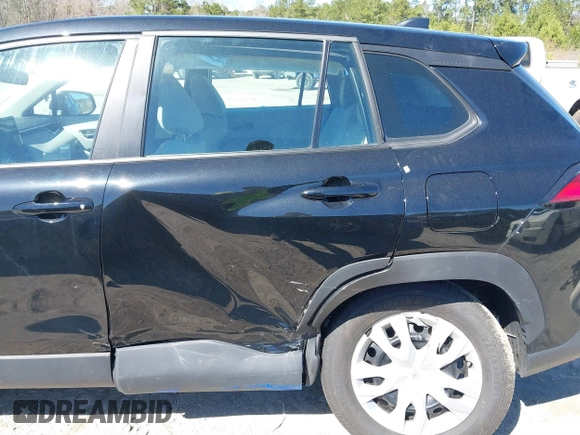 2024 Toyota Corolla Cross L with VIN 7MUAAAAG5RV075179, listed as a IAAI auction lot 41822074 with 31,521 mi miles and . Bid and sale history available at DreamBid. Image 6.