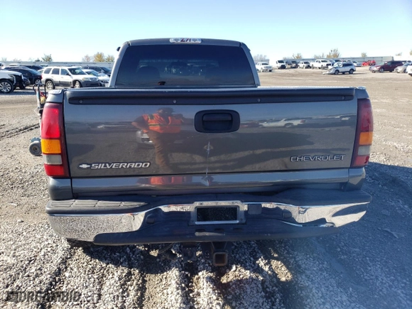 2000 Chevrolet Silverado 1500 LT with VIN 2GCEK19T5Y1256606, listed as a Copart auction lot 80979234 with NaN miles and Salvage Title. Bid and sale history available at carsss.com. Image 6.