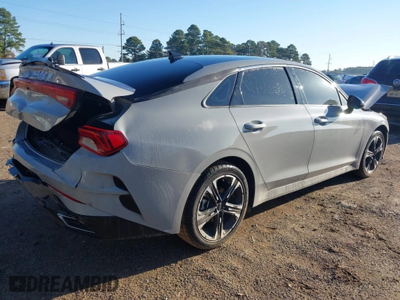 2023 Kia K5 GT-Line z VIN 5XXG64J22PG224836, wystawiony jako IAAI lot #41743997 z przebiegiem 26 633 mil mil oraz . Historia ofert i sprzedaży dostępna na DreamBid. Obrazek 4.