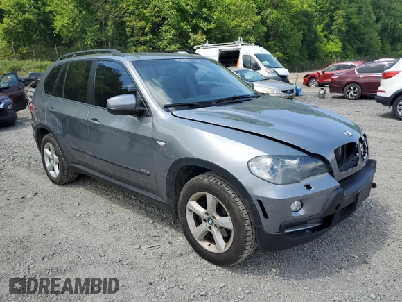 2008 BMW X5 3.0si z VIN 5UXFE43538L034968, wystawiony jako Copart lot #58065825 z przebiegiem 117 028 mil mil oraz Szkoda całkowita • Salvage title. Historia ofert i sprzedaży dostępna na DreamBid. Obrazek 4.