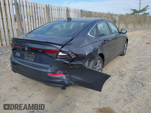 2024 Honda Accord EX с VIN 1HGCY1F32RA026881, выставлен на аукционе IAAI как лот 42156154 с пробегом 19 500 миль миль и . История ставок и продаж доступна на DreamBid. Изображение 4.