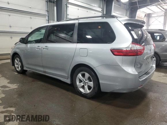 2019 Toyota Sienna LE Auto Access Seat with VIN 5TDKZ3DC6KS005563, listed as a Copart auction lot 49062175 with 174,450 mi miles and Salvage Title. Bid and sale history available at DreamBid. Image 2.