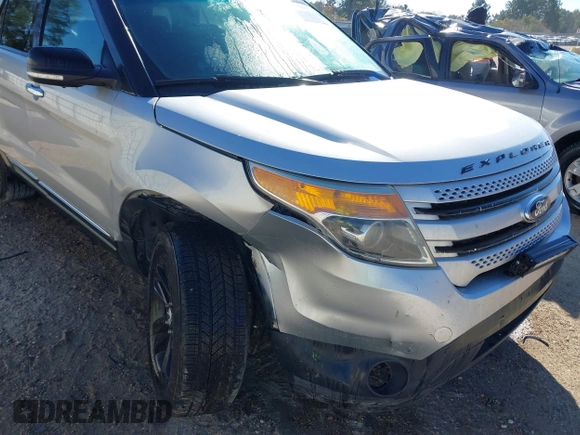 2014 Ford Explorer XLT z VIN 1FM5K7D80EGA58015, wystawiony jako IAAI lot #40982059 z przebiegiem 193 797 mil mil oraz . Historia ofert i sprzedaży dostępna na DreamBid. Obrazek 6.