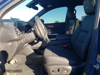 2024 Chevrolet Traverse AWD Z71 with VIN 1GNEVJKS3RJ229346, listed as a Copart auction lot 84790894 with 1,465 mi miles and Salvage Title. Bid and sale history available at carsss.com. Image 7.