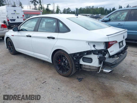 2024 Volkswagen Jetta 40th Anniversary Edition with VIN 3VW8T7BU4RM004952, listed as a IAAI auction lot 42558844 with 5,541 mi miles and . Bid and sale history available at DreamBid. Image 3.