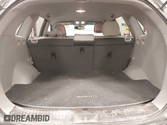 2013 Kia Sorento LX with VIN 5XYKT3A66DG381650, listed as a IAAI auction lot 42400630 with 182,333 mi miles and . Bid and sale history available at DreamBid. Image 20.