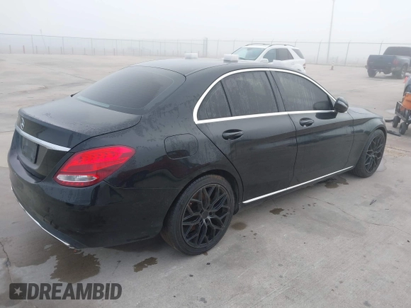 2018 Mercedes-Benz C 300 with VIN 55SWF4JB8JU234808, listed as a IAAI auction lot 41869594 with 220,883 mi miles and . Bid and sale history available at carsss.com. Image 4.