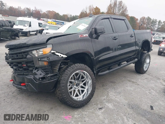 2022 Chevrolet Silverado 1500 Custom Trail Boss with VIN 3GCUDCET3NG657260, listed as a IAAI auction lot 40961987 with 51,631 mi miles and . Bid and sale history available at DreamBid. Image 2.
