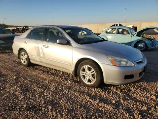 2006 Honda Accord LX SE z VIN 1HGCM55396A104394, wystawiony jako Copart lot #79640894 z przebiegiem 131 169 mil mil oraz Szkoda całkowita • Salvage title. Historia ofert i sprzedaży dostępna na DreamBid. Obrazek 4.