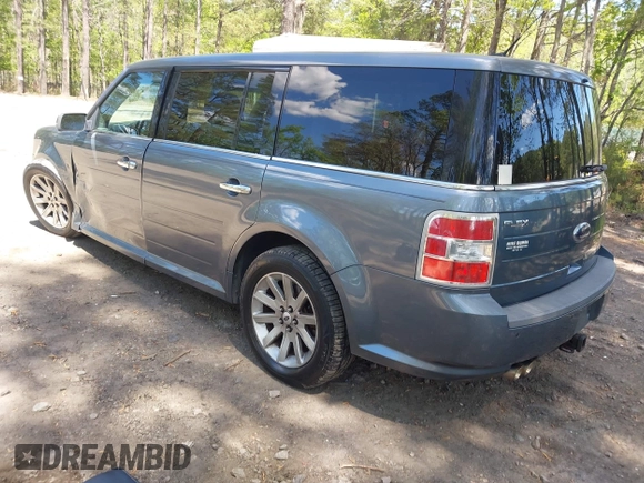 2010 Ford Flex SEL z VIN 2FMHK6CC6ABD00482, wystawiony jako IAAI lot #42054488 z przebiegiem 208 231 mil mil oraz . Historia ofert i sprzedaży dostępna na DreamBid. Obrazek 3.