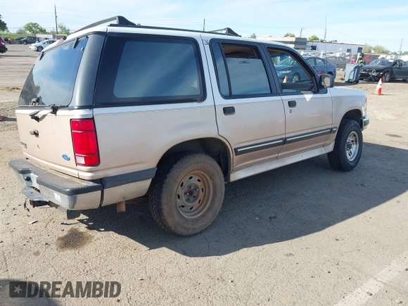 1994 Ford Explorer Eddie Bauer z VIN 1FMDU34X6RUC19898, wystawiony jako IAAI lot #42004431 z przebiegiem 89 463 mil mil oraz . Historia ofert i sprzedaży dostępna na DreamBid. Obrazek 4.