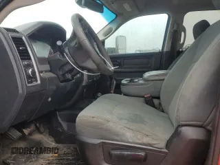 2017 Ram 2500 Tradesman z VIN 3C6UR5HJ3HG537915, wystawiony jako Copart lot #80660304 z przebiegiem 189 498 mil mil oraz Szkoda całkowita • Salvage title. Historia ofert i sprzedaży dostępna na DreamBid. Obrazek 7.