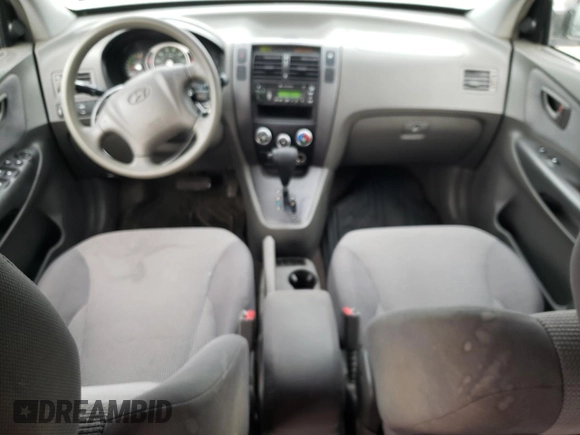 2006 Hyundai Tucson GL with VIN KM8JM12B86U441353, listed as a Copart auction lot 42886664 with 110,495 mi miles and Salvage Title. Bid and sale history available at carsss.com. Image 8.