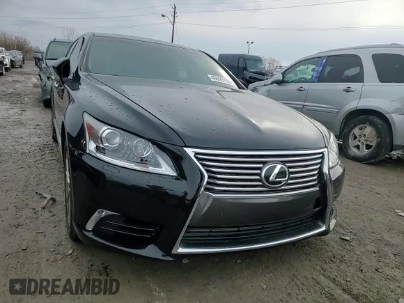 2016 Lexus LS 460 with VIN JTHCL5EF7G5026105, listed as a Copart auction lot 46699705 with Not provided miles and Salvage title. Bid and sale history available at DreamBid. Image 11.