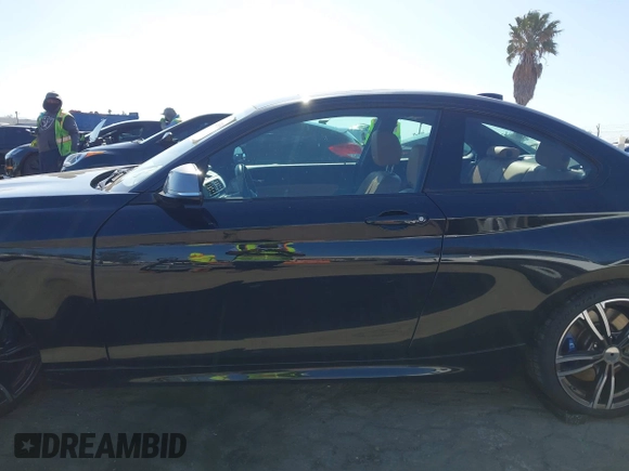 2018 BMW 2 Series M240i with VIN WBA2J5C58JVC07282, listed as a IAAI auction lot 42148314 with 34,456 mi miles and . Bid and sale history available at DreamBid. Image 14.