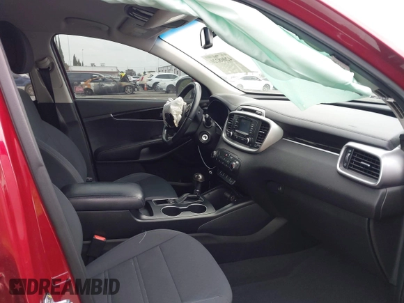 2016 Kia Sorento LX with VIN 5XYPG4A33GG100267, listed as a IAAI auction lot 42098220 with 42,661 mi miles. Bid and sale history available at carsss.com. Image 5.