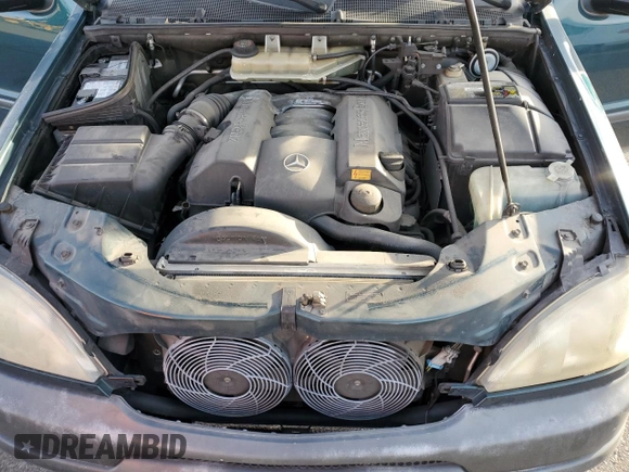 1998 Mercedes-Benz M-Class with VIN 4JGAB54E3WA018153, listed as a Copart auction lot 84253774 with 225,400 mi miles and Clean Title. Bid and sale history available at carsss.com. Image 12.