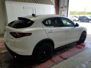 2019 Alfa Romeo Stelvio Ti Lusso z VIN ZASPAKBN0K7C41929, wystawiony jako Copart lot #56693025 z przebiegiem 40 542 mil mil oraz Szkoda całkowita • Salvage title. Historia ofert i sprzedaży dostępna na DreamBid. Obrazek 3.