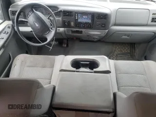 2004 Ford F-250 XL with VIN 1FTNX21PX4ED94480, listed as a Copart auction lot 51744705 with 181,134 mi miles and Salvage title. Bid and sale history available at DreamBid. Image 8.
